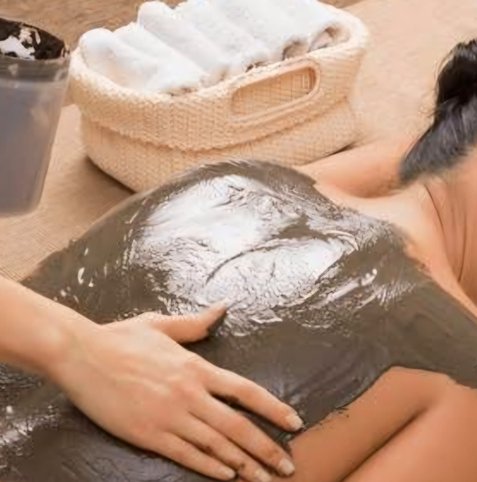 Mineral Mud & Ozonated Olive Oil Face Mask - Image 2